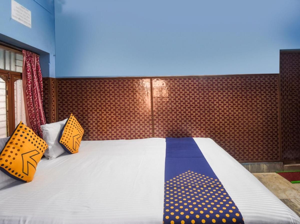 Oyo Flagship 74392 Hotel Mahesh Residency Hyderabad Exteriör bild